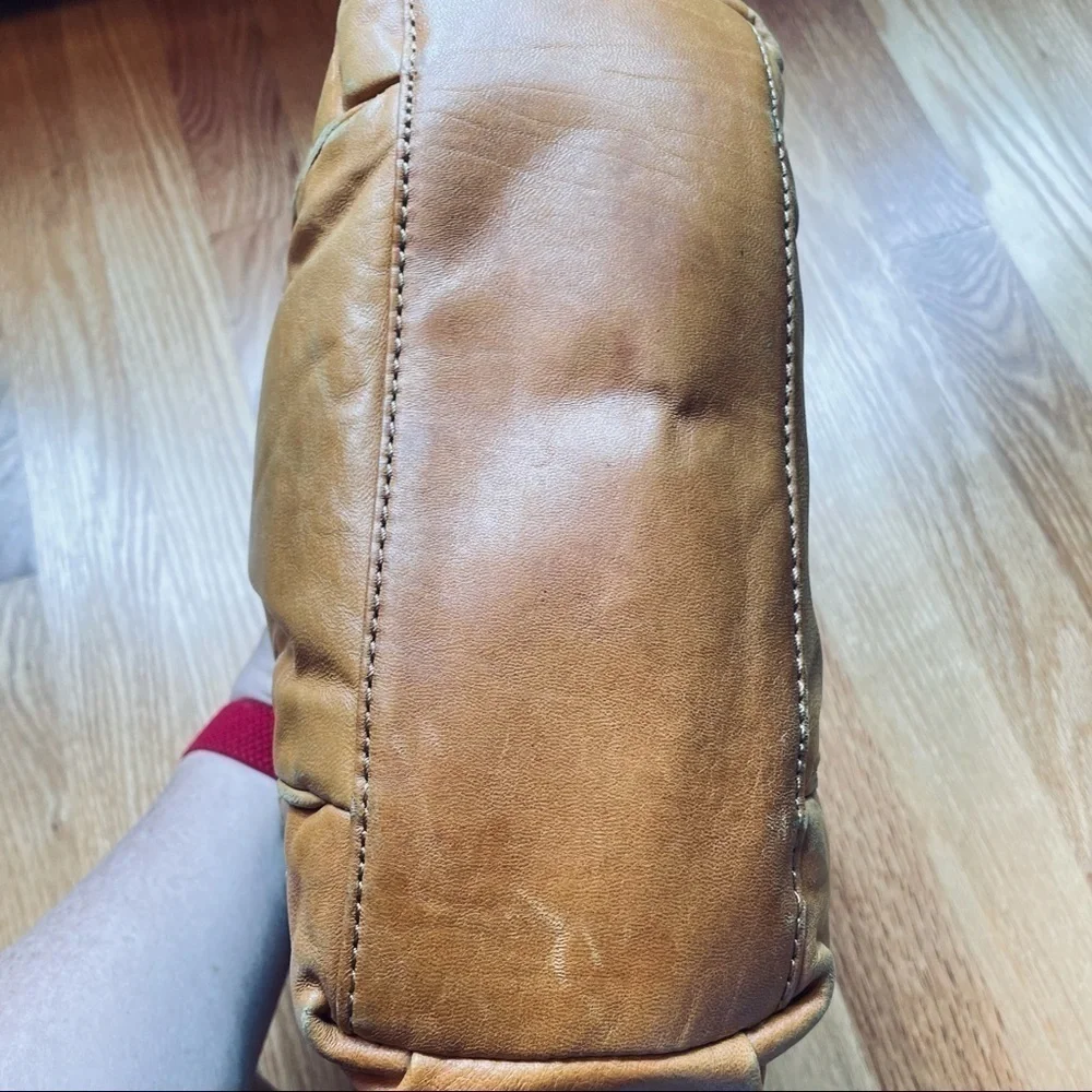 Michael Kors purse leather caramel shoulder bag super funky festival hip - Picture 3 of 16